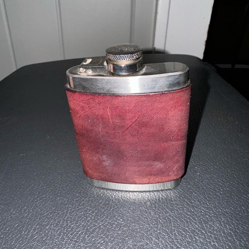4 ounce vintage leather wrapped flask